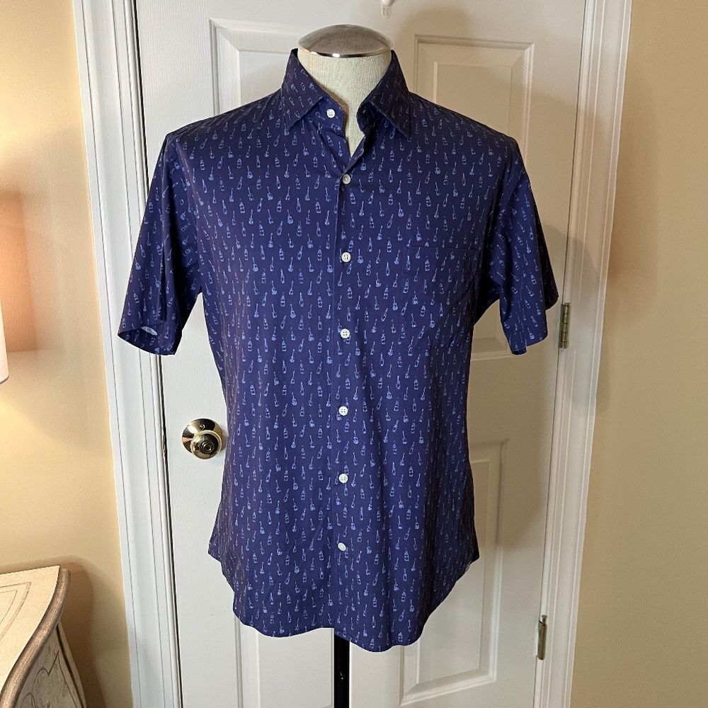 EUC Peter Millar Seaside Navy Guitar Bottles Print Button Front S/S Shirt MEDIUM